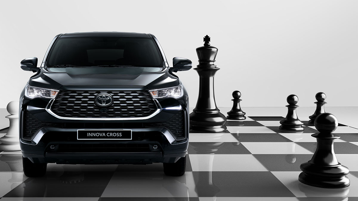 Ngoại Thất Toyota Innova Cross